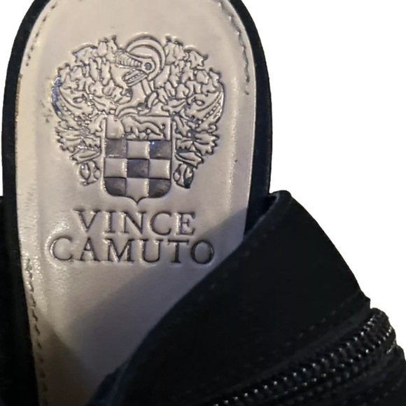 Vince‎ Camuto Black Lace Up Caged Sandals in size 9M. - Picture 6 of 7